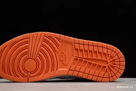 Jordan DM3531-800 Orange 1 Mid DM3531-800 Metallic 0515